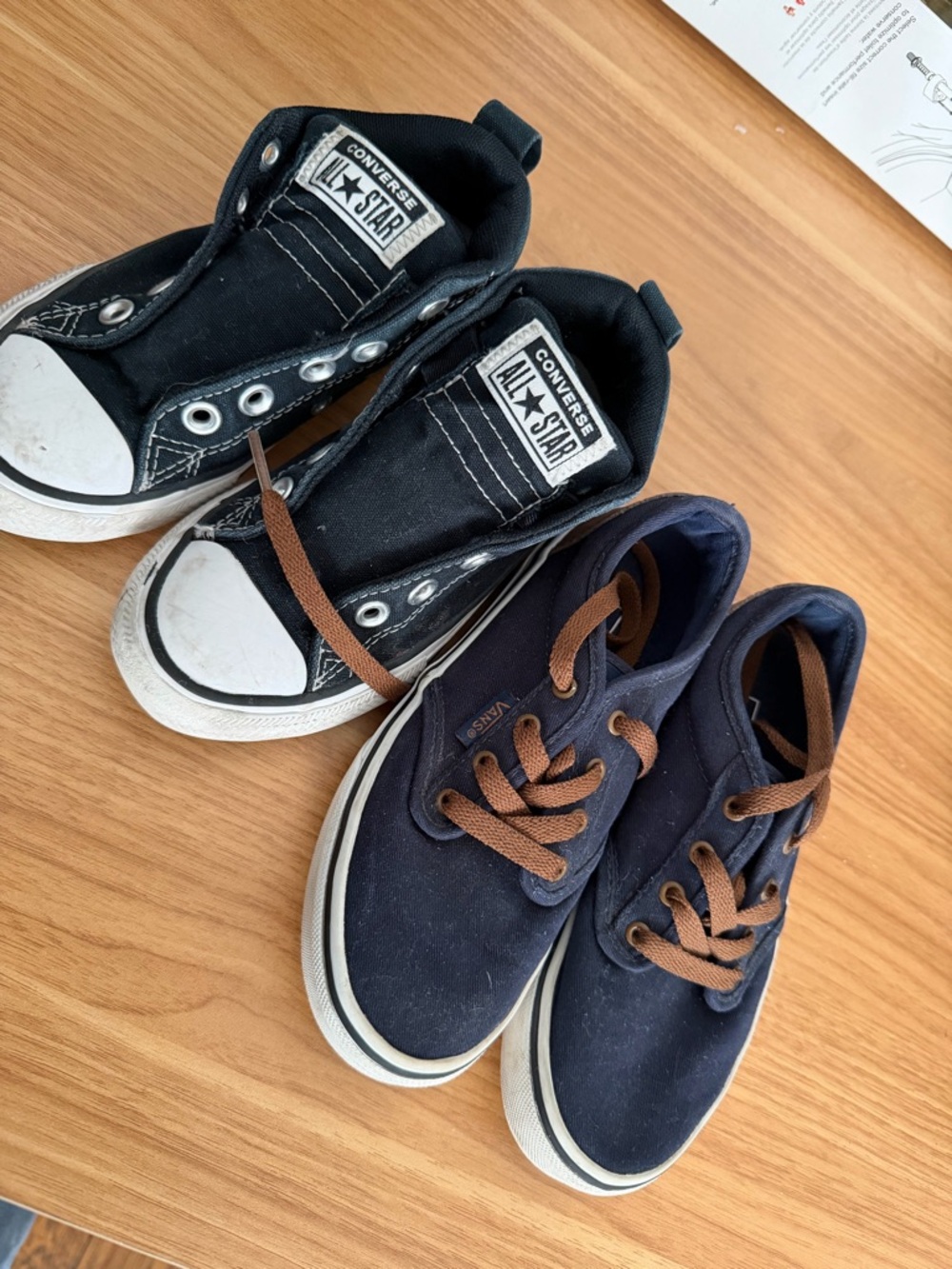Vans & Converse Bundle sneaker Kids Slip OnAll Star Sneakers 11, 12, 1y